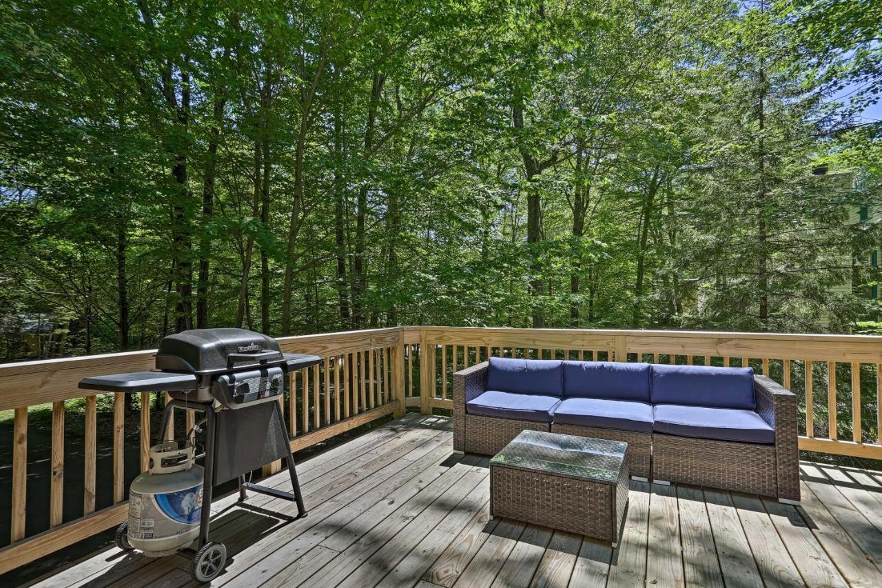 Bear Den Rustic Pocono Lake Home With Game Room! Zewnętrze zdjęcie